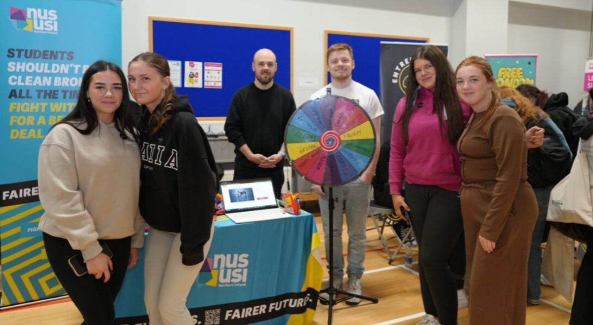 Picture of students and exhibitors at the SERC Freshers Fair